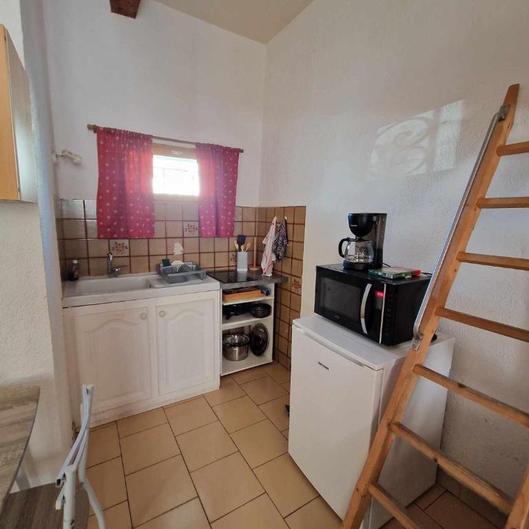 Studio Cosy, proche du port et du centre ville - Appartement 1 Chambre - 2