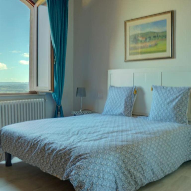 Casa nella Corte nel Centro di San Gimignano con balcone panoramico wifi e garage auto privato - Two-Bedroom Apartment with Balcony - 15