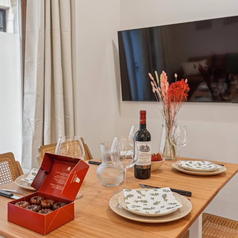 Lavie Maison Central & Hot Tub - Appartement 2 Chambres - 28