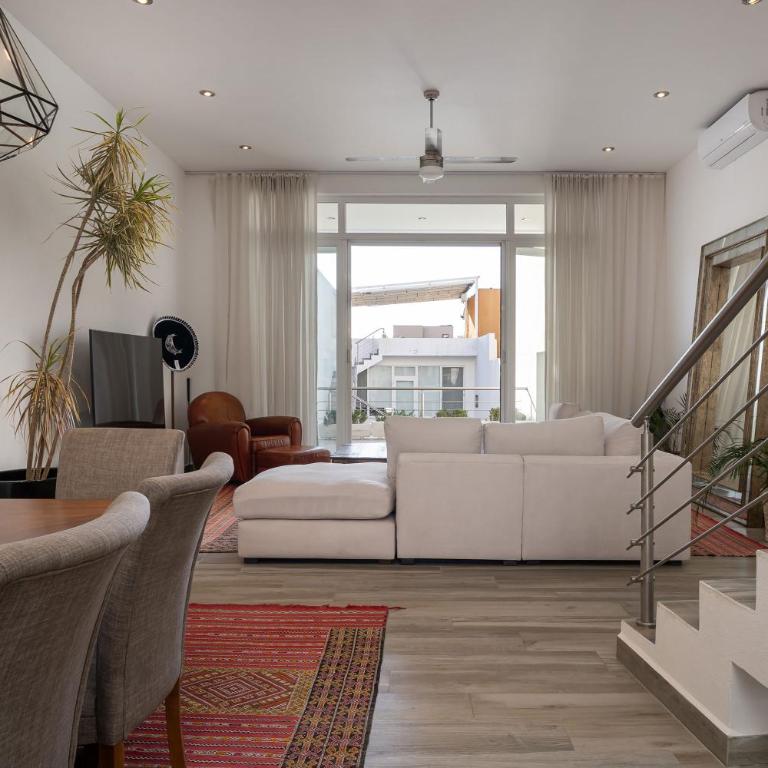 Casa Blanca, 2BR Modern Home with Rooftop Views - Casa de 2 dormitorios - 12