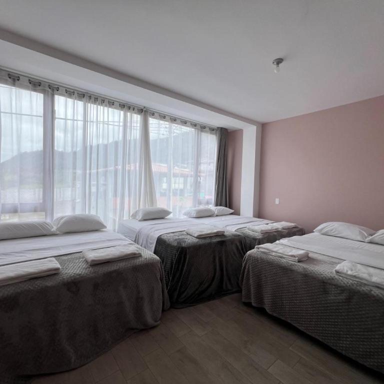 Luxury Villa with Jacuzzi 4 Bedroom 4 Bath - Casa de 4 dormitorios - 15