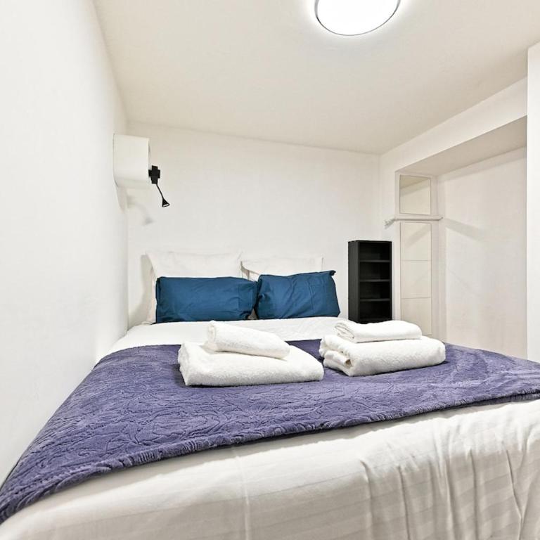 Duplex agréable et comfortable dans le 9ème - Appartement 1 Chambre - 3