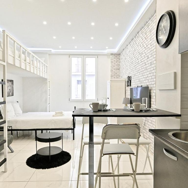 Studio Cosy Proche de Montmartre Charme du 18e - Studio - 3