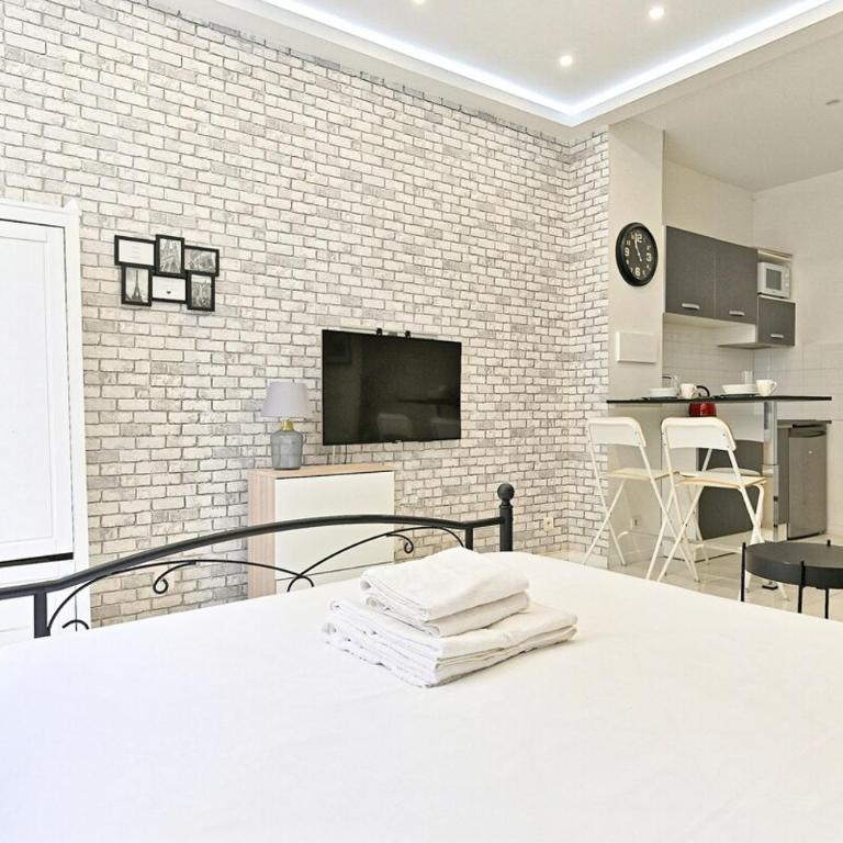 Studio Cosy Proche de Montmartre Charme du 18e - Studio - 14