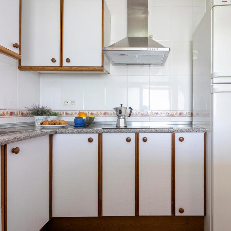 Sunstay Torrealmadena Flat II Benalmadena - Two-Bedroom Apartment - 13
