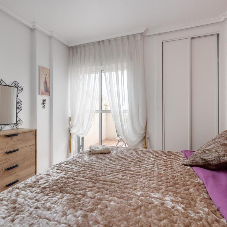 First line detached house, Cabo Roig - Apartamento de 2 dormitorios - 24