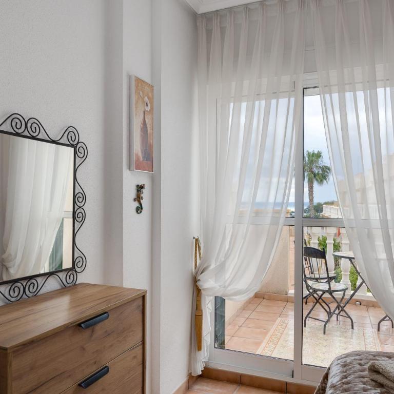 First line detached house, Cabo Roig - Apartamento de 2 dormitorios - 25