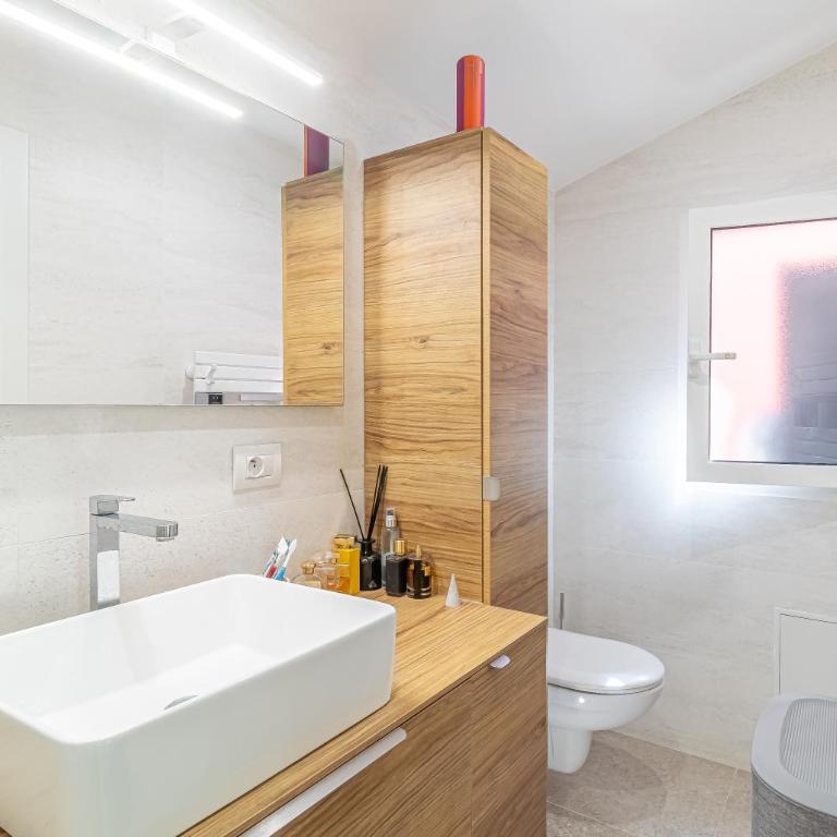 Cosy Townhouse 5 min Monte-Carlo Casino - Appartement - 11