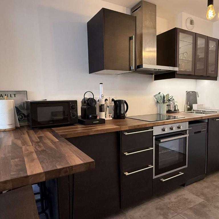 T2 centre ville/Plage/Commerces/Clim - Apartamento de 1 dormitorio con balcón - 3