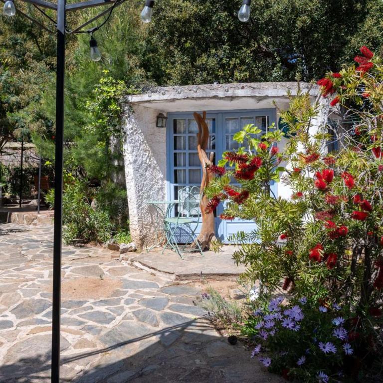 T4 , Jardin arboré et plages à moins de 5 min à pieds - Three-Bedroom Apartment - 16