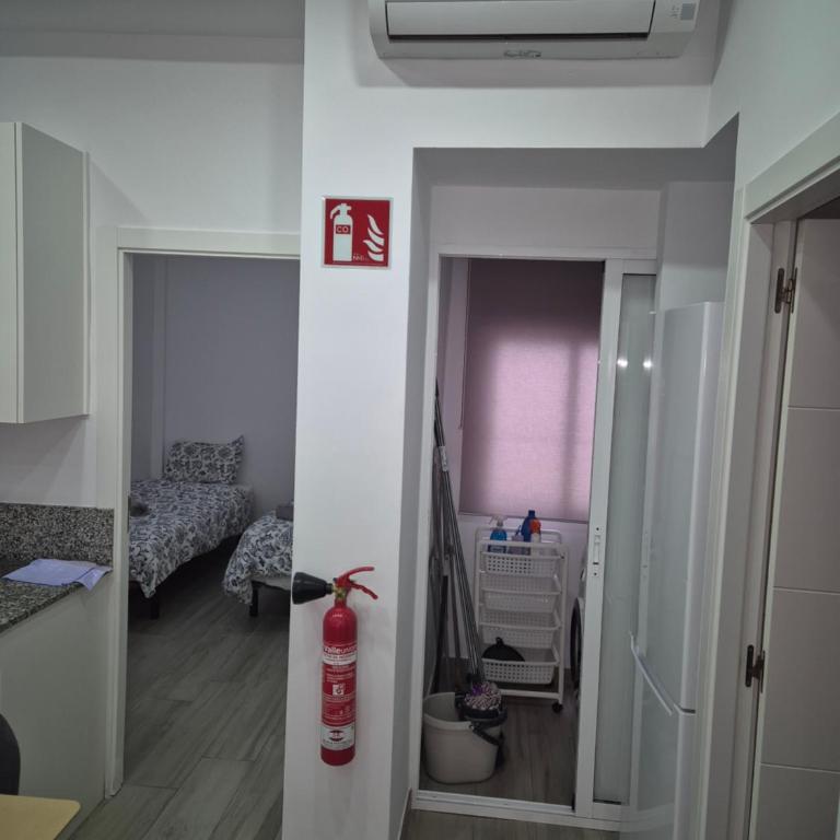 CENTRUM F - Three-Bedroom Deluxe Apartment - 1