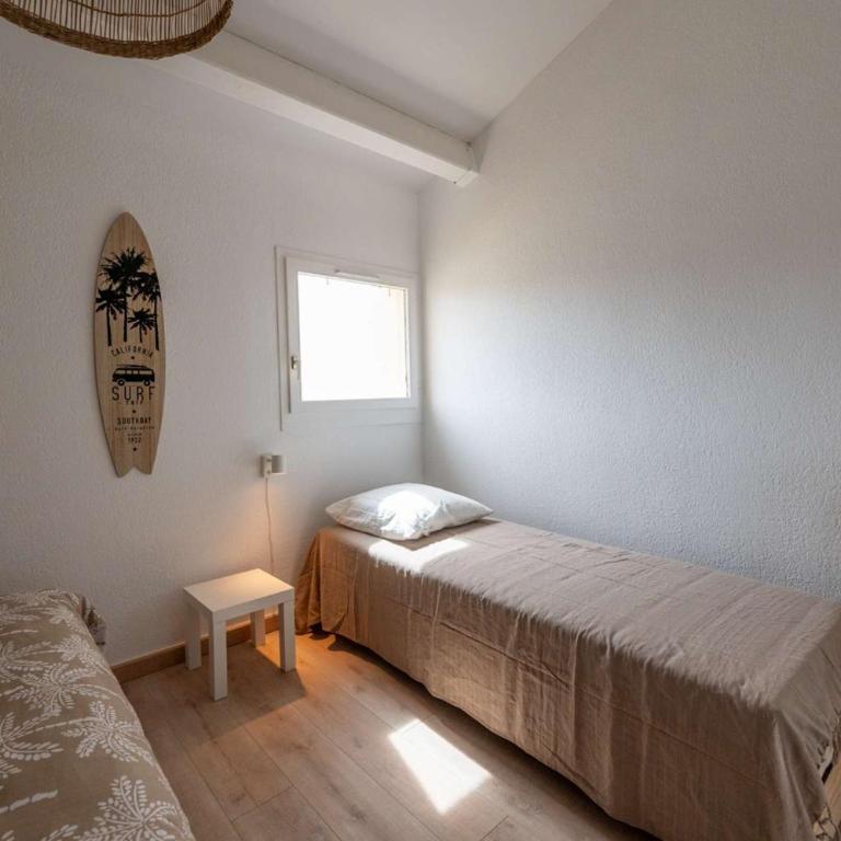 Mazet 6 a 7 pers Piscine Tahiti Park - Maison 2 Chambres - 15