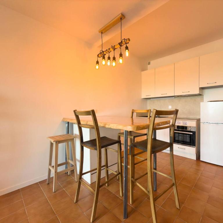 T2- Vue mer Idéal pour les familles - Appartement 2 Chambres avec Terrasse et Vue sur la Mer - 10