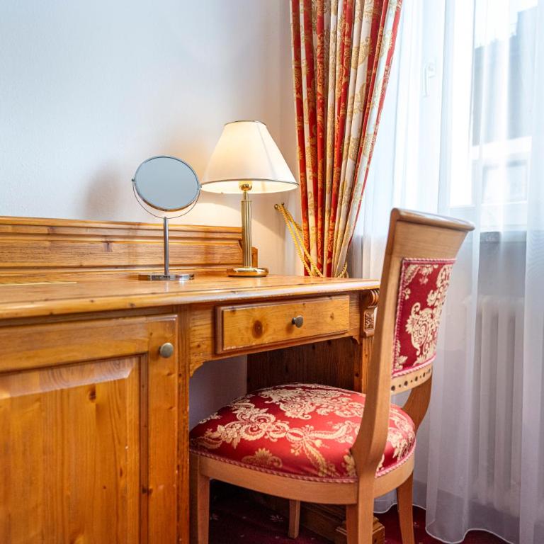 Hotel Touring Dolomites - Camera Comfort Matrimoniale/Doppia con Letti Singoli - 3