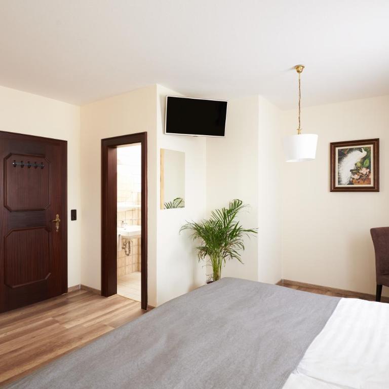 Muttererhof - Doppelzimmer mit Südbalkon - 2