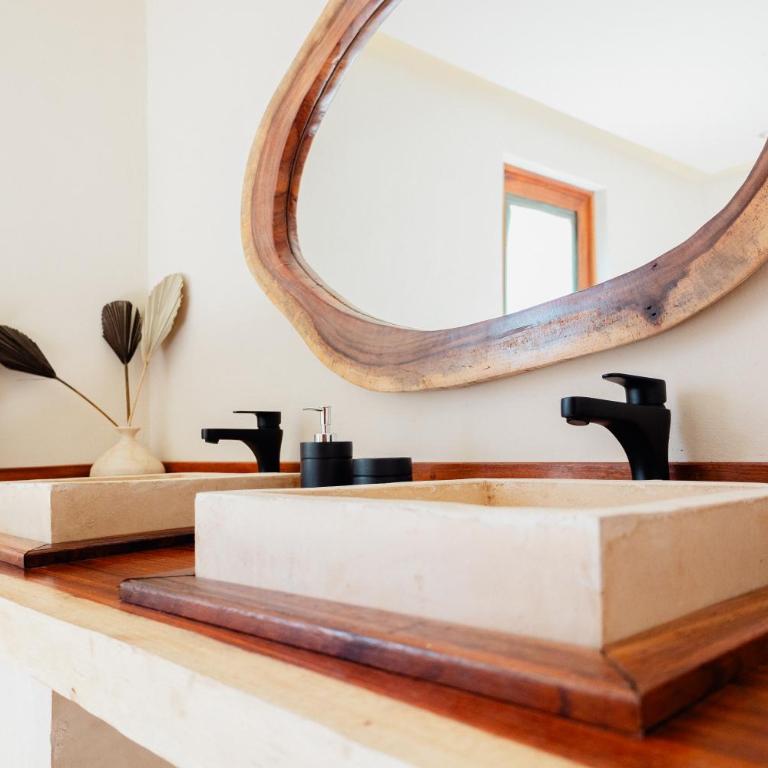 Ha'as Naj Suites Bananas - One-Bedroom Apartment with Pool View - 7