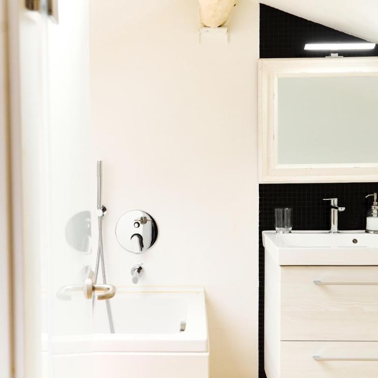2 Levels Navigli family Loft - 110mq, 2BR, 2Bath, 6 guests - Appartamento con 2 Camere da Letto e Vista Città - 6