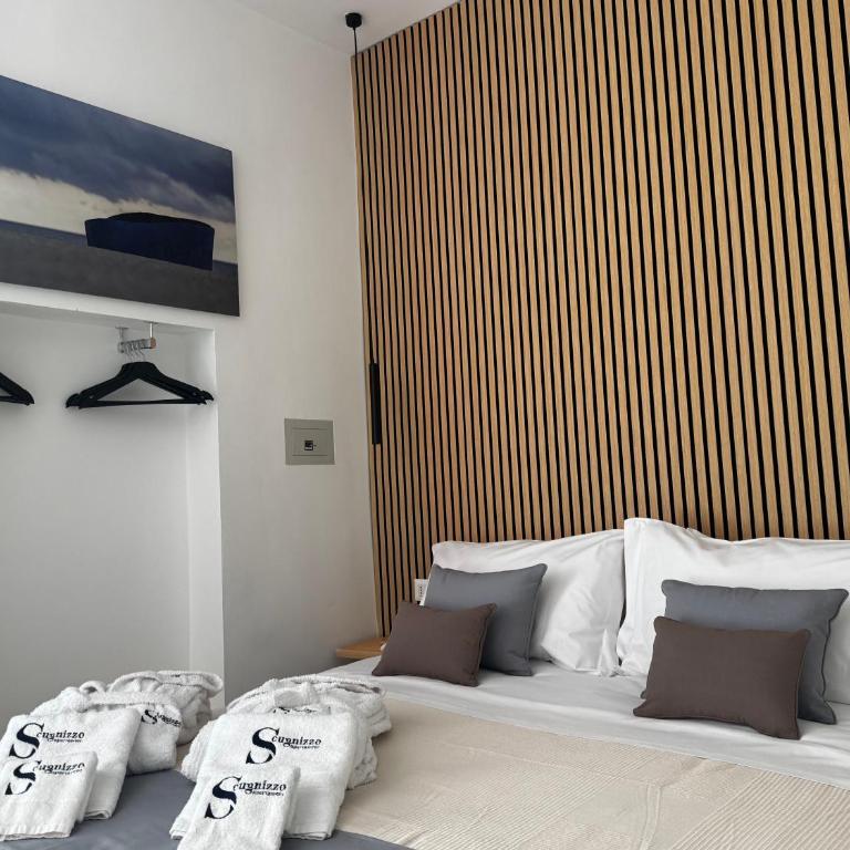 Scugnizzo Apartment - One-Bedroom Apartment with Spa Bath - 28