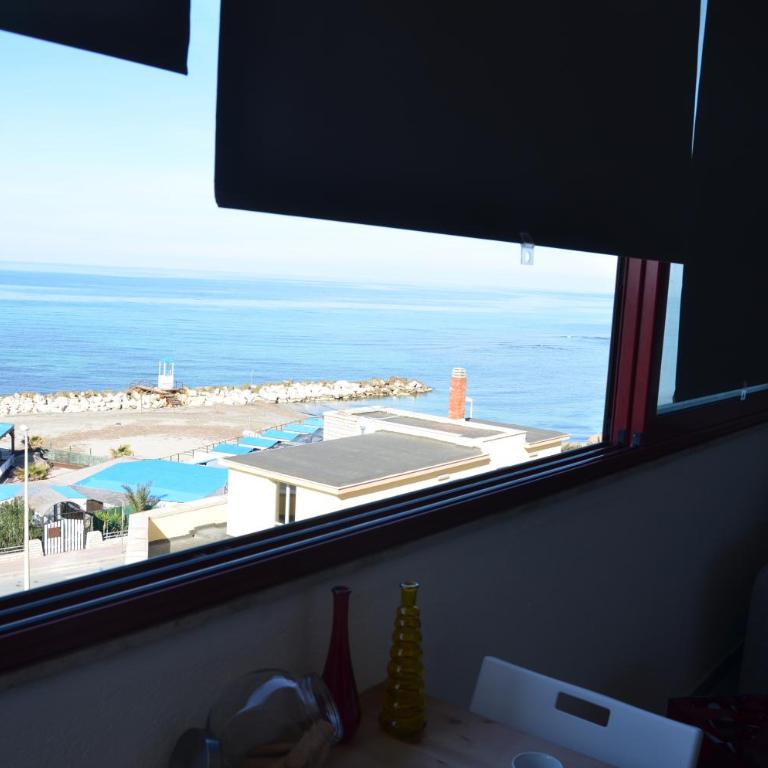 Residenza Paradiso - Appartamento con Vista Mare - 7