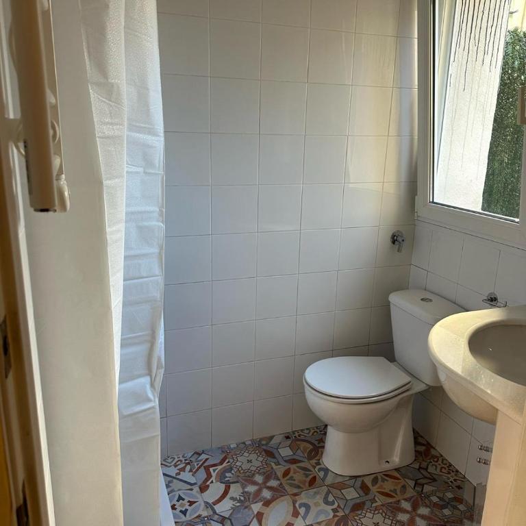 Urban Garden Bilbao - Habitación Cuádruple con baño privado - 1
