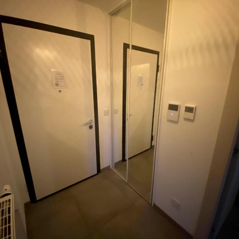 Petit nid au centre ville avec garage privé - Appartamento con 1 Camera da Letto - 10
