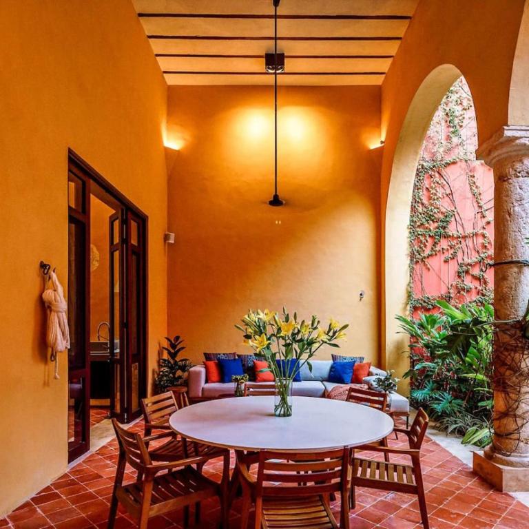 CASA EEB - 4BR Home Colonial Elegance Downtown Merida - Vacation Home - 43