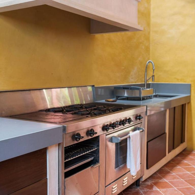 CASA EEB - 4BR Home Colonial Elegance Downtown Merida - Vacation Home - 24