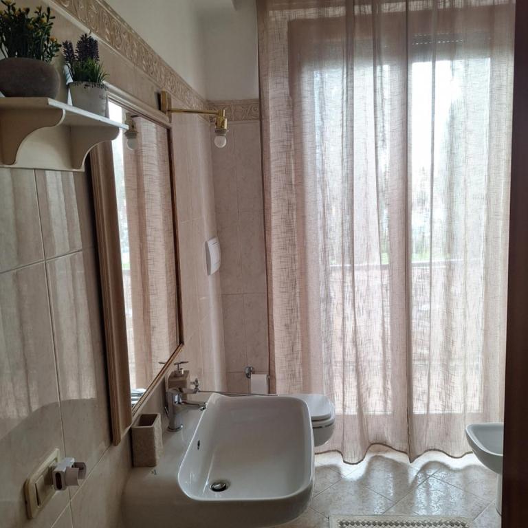 Primopiano - Appartamento con 2 Camere da Letto - 3