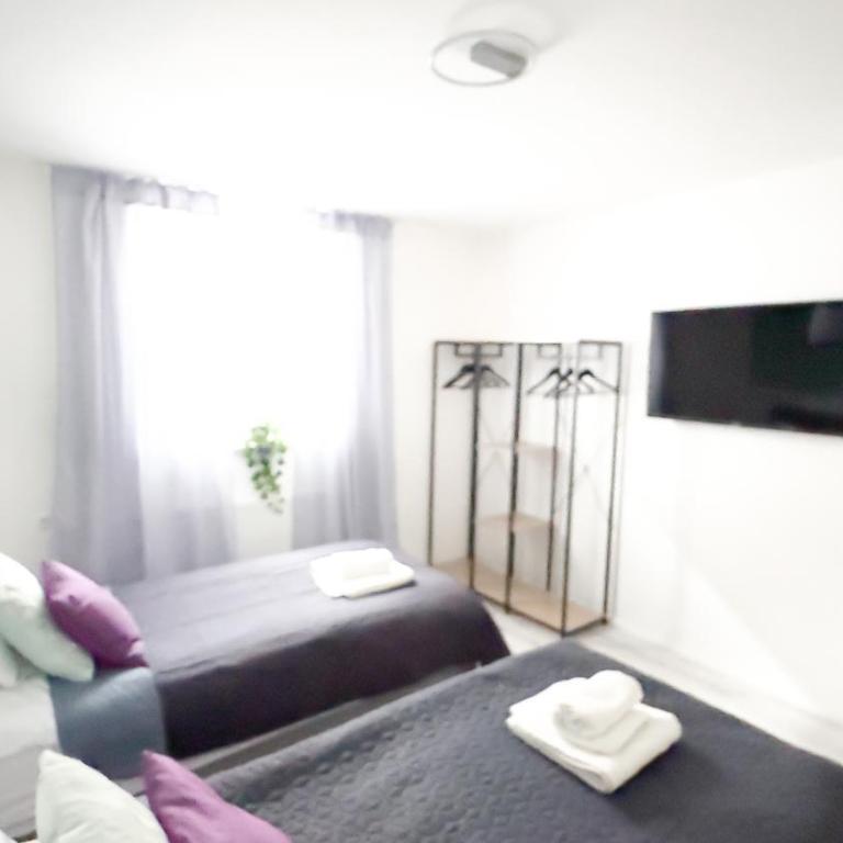 Nahe Rathaus & Dom - 1,5-, 2- oder 3 ZKB-Apartments im Zentrum - Apartamento Estándar de 3 dormitorios - 2