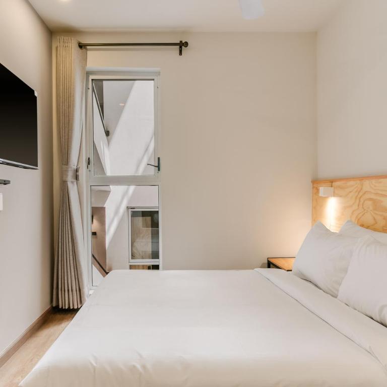 Allende By Homirent - One-Bedroom Apartment - 12