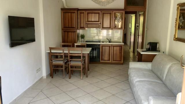 Residence Villa Margherita WITH POOL & HYDROMASSAGE - Apartment - Erdgeschoss - 5