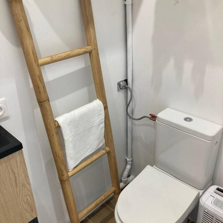 La Gravière, Cozy Studio Wifi & Parking 20M Océan Surf Plage - Studio Apartment - 20