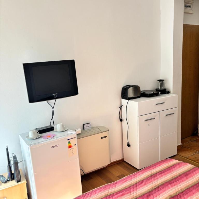 Montetolgay - One-Bedroom Apartment - 8