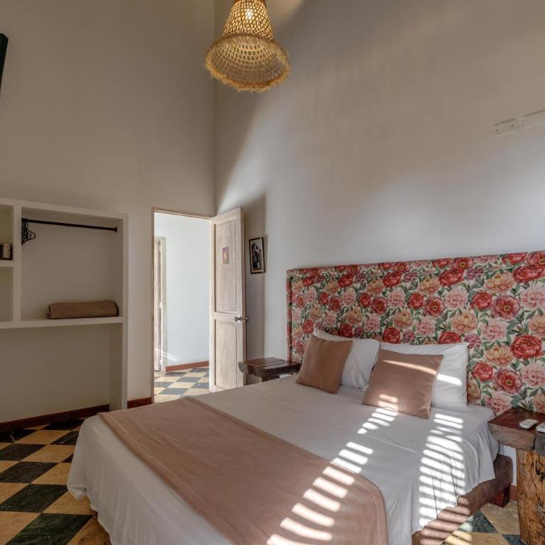 Bololá Hotel - Habitación Estándar - 1 cama grande - 5