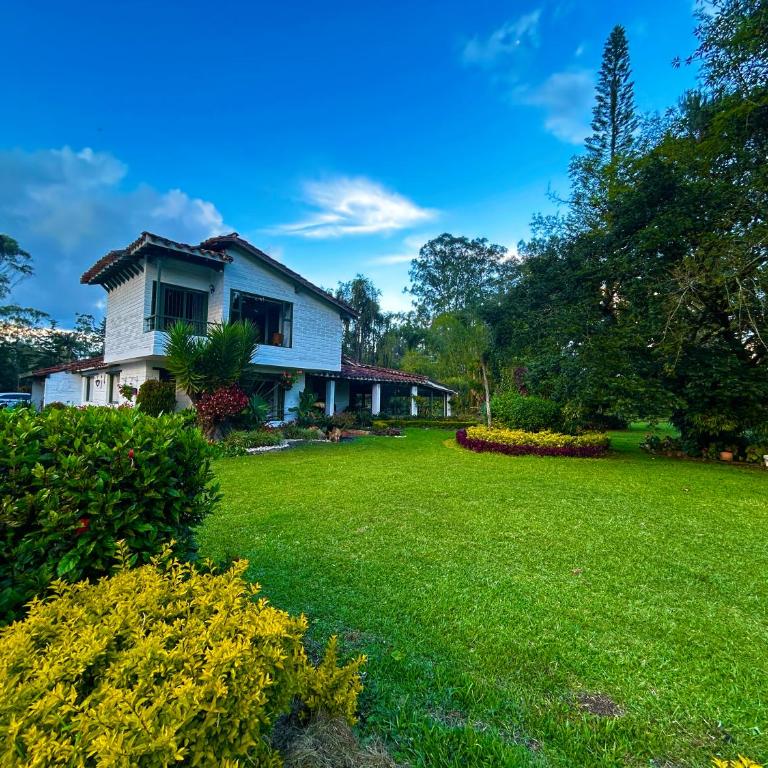 Casa de campo en Llanogrande - Casa con 1 dormitorio - 5