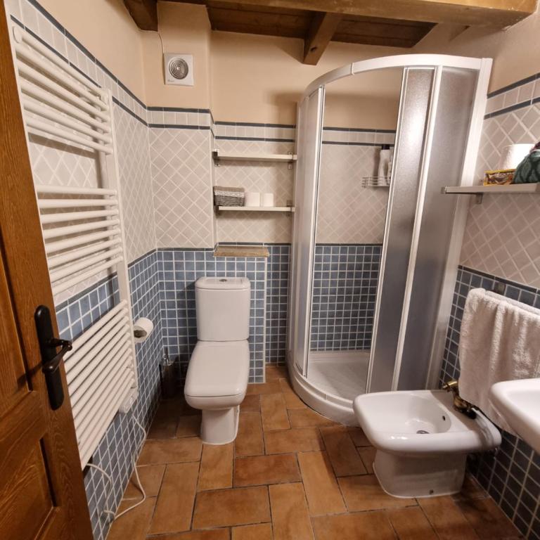 Chalet 4d en Panticosa en urbanización con piscina y padel - Casa - 18