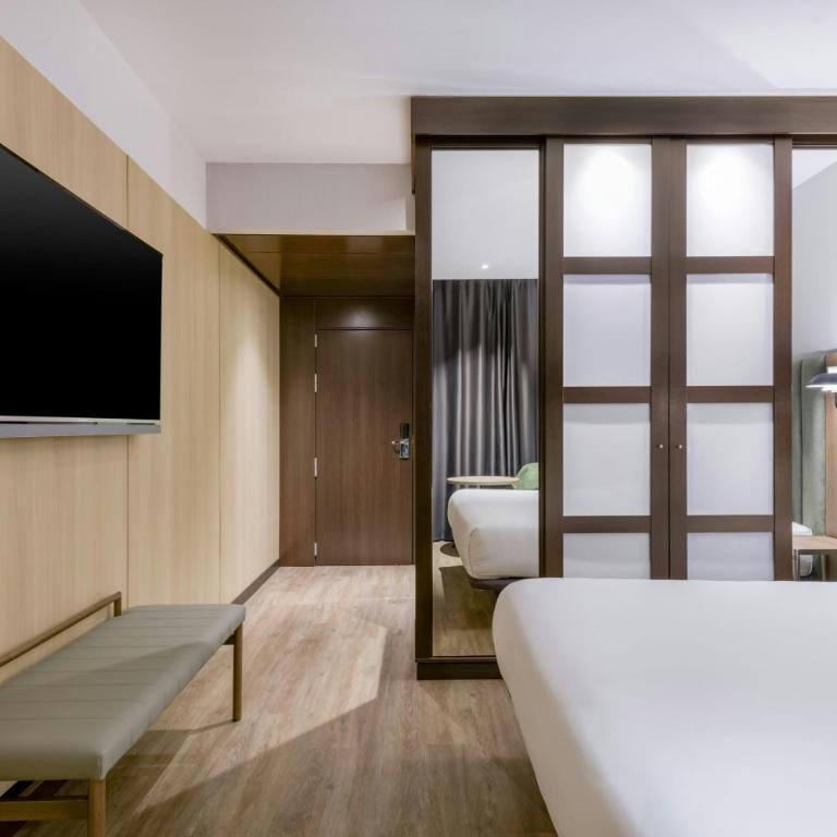 AC Hotel Madrid Feria by Marriott - Double Room - 2