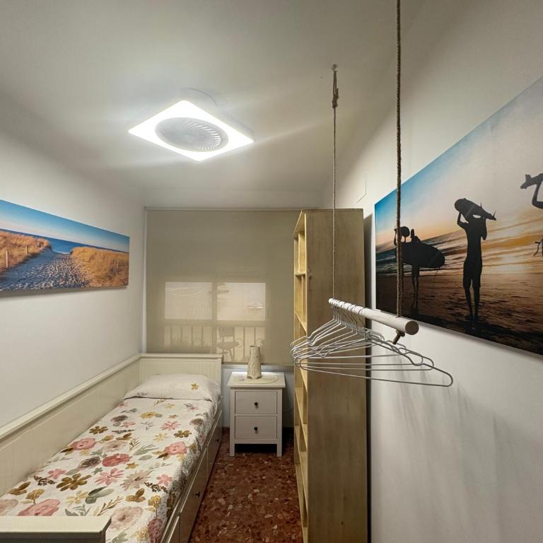 Lovely apartment near the beach & City of Arts and Sciences - Three-Bedroom Apartment - 25