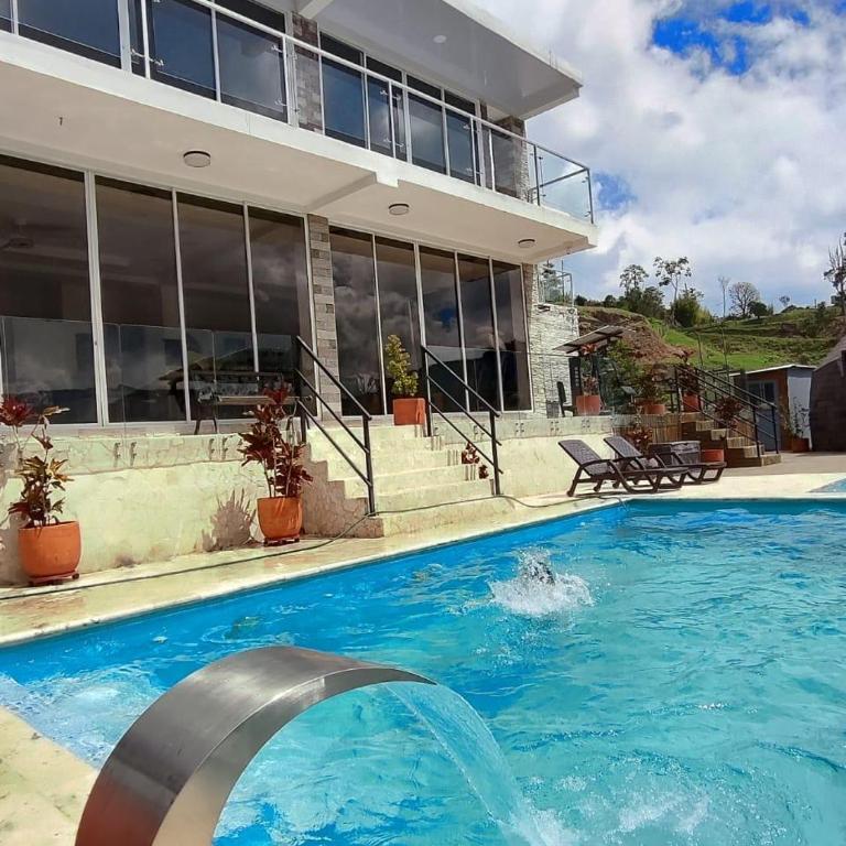 Hermoso Complejo Boutique Vacacional - Suite Deluxe con cama extragrande - 4