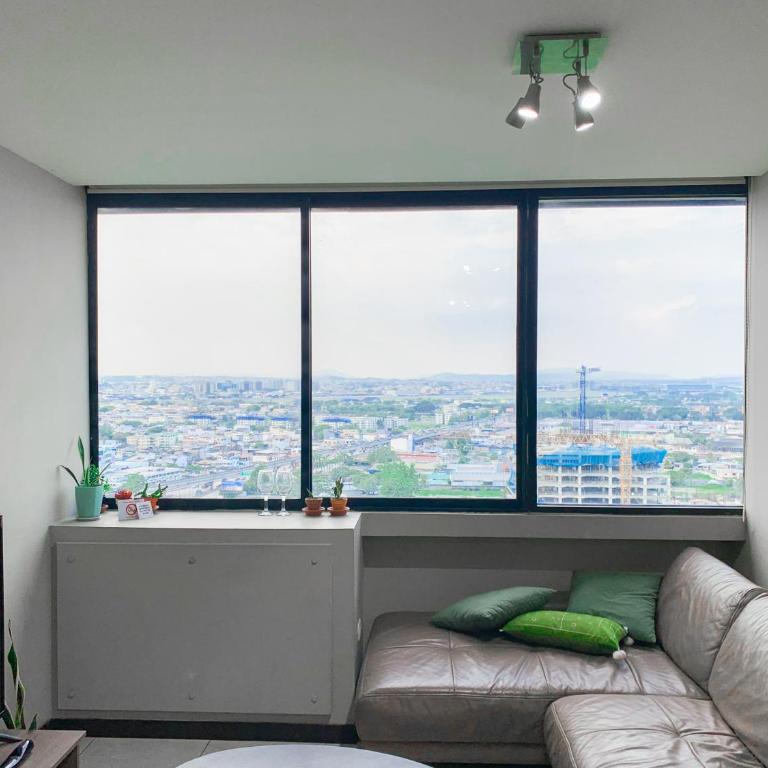 Suite vista al rio en el mejor lugar de Guayaquil Ecuador - Deluxe Suite - 14