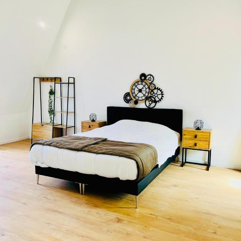 Le Loft - Entre Loire et Chateau Royal - Manoir de la Concorde - Three-Bedroom Apartment - 13