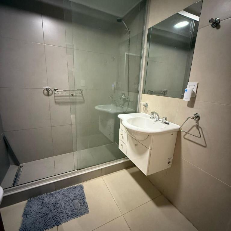 Departamento 3 Habitaciones Zona Cincuentenario - Apartamento de 3 dormitorios - 21