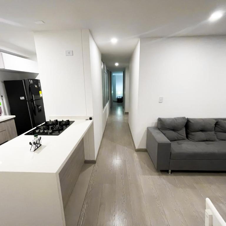 A estrenar , Excelente ubicacion con preciosas vistas - Apartamento de 3 dormitorios con vistas - 1