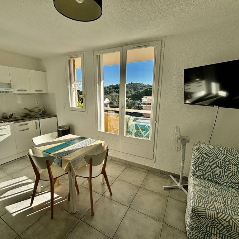 Charmant appartement avec terrasse et parking proche plage - FR-1-816-27 - Apartamento - 3