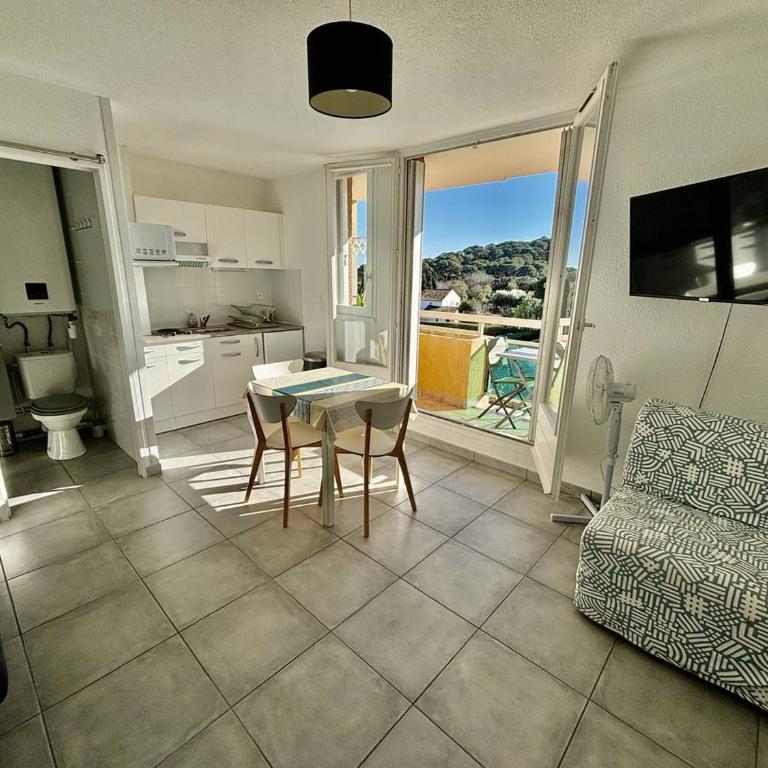 Charmant appartement avec terrasse et parking proche plage - FR-1-816-27 - Apartamento - 8