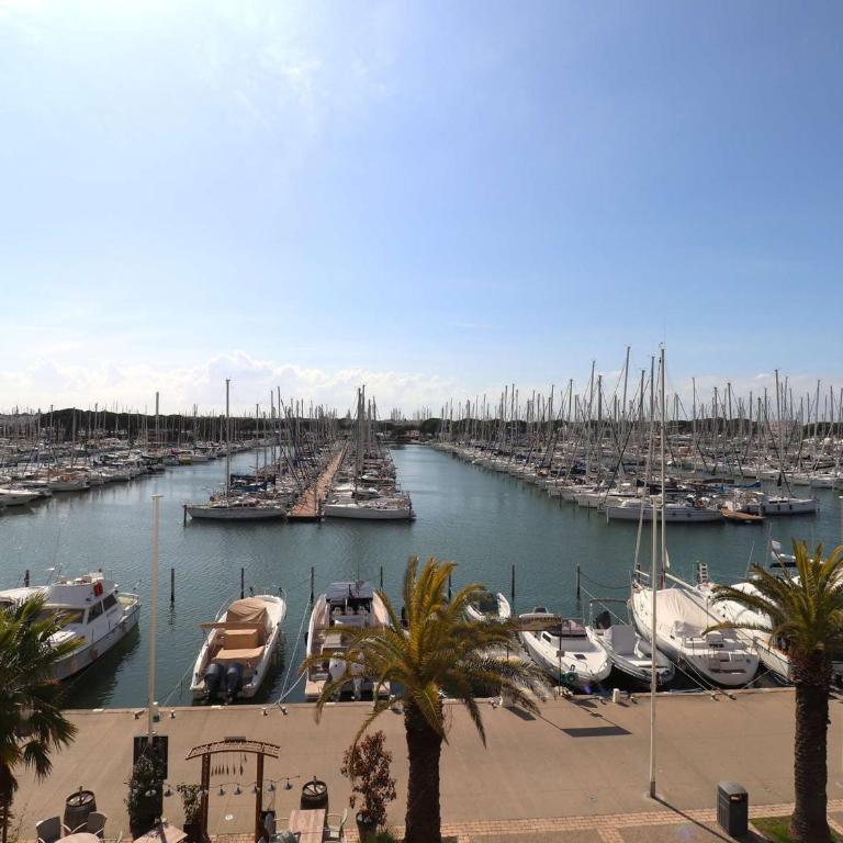 Studio Cabine avec Climatisation et Parking au Port, Proche Restaurants - FR-1-307-280 - Studio - 2