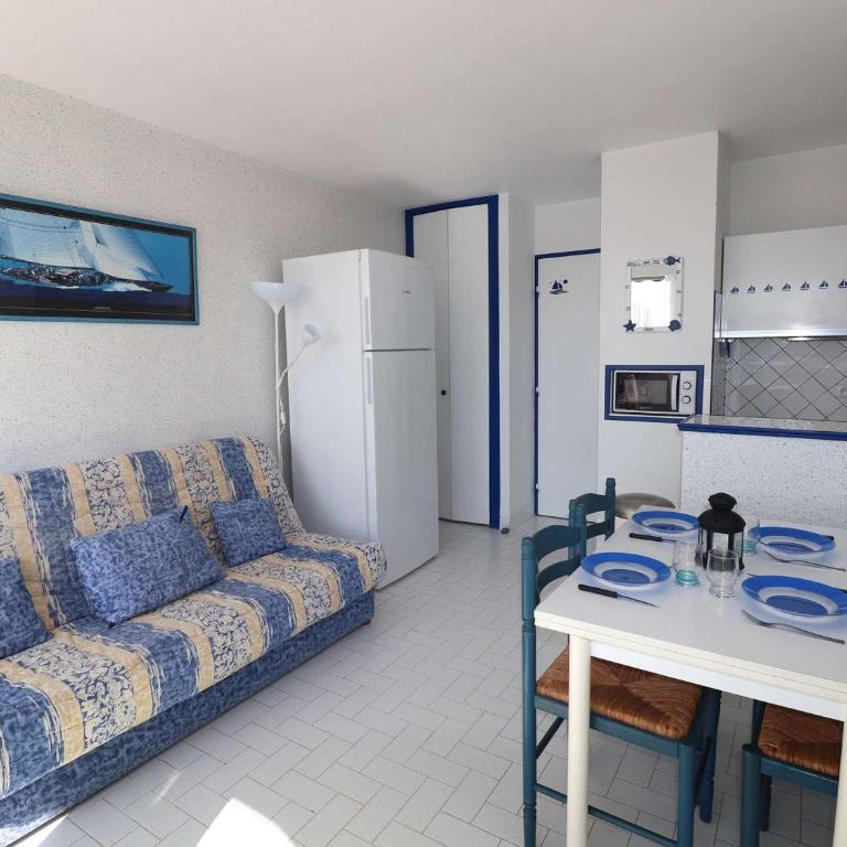 Studio Cabine avec Climatisation et Parking au Port, Proche Restaurants - FR-1-307-280 - Studio - 3