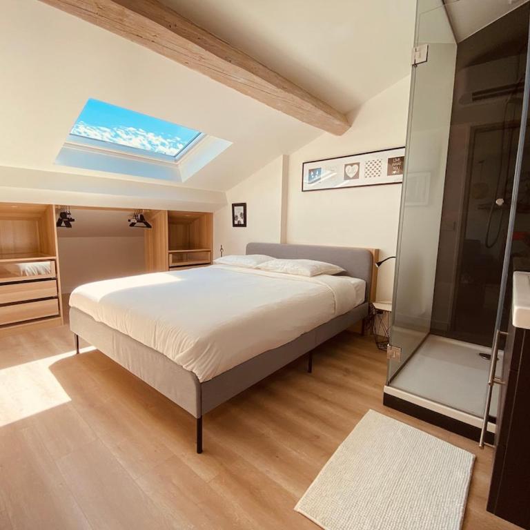Chic Spacious 2BR few Steps from the City Center - Appartement 2 Chambres - 11