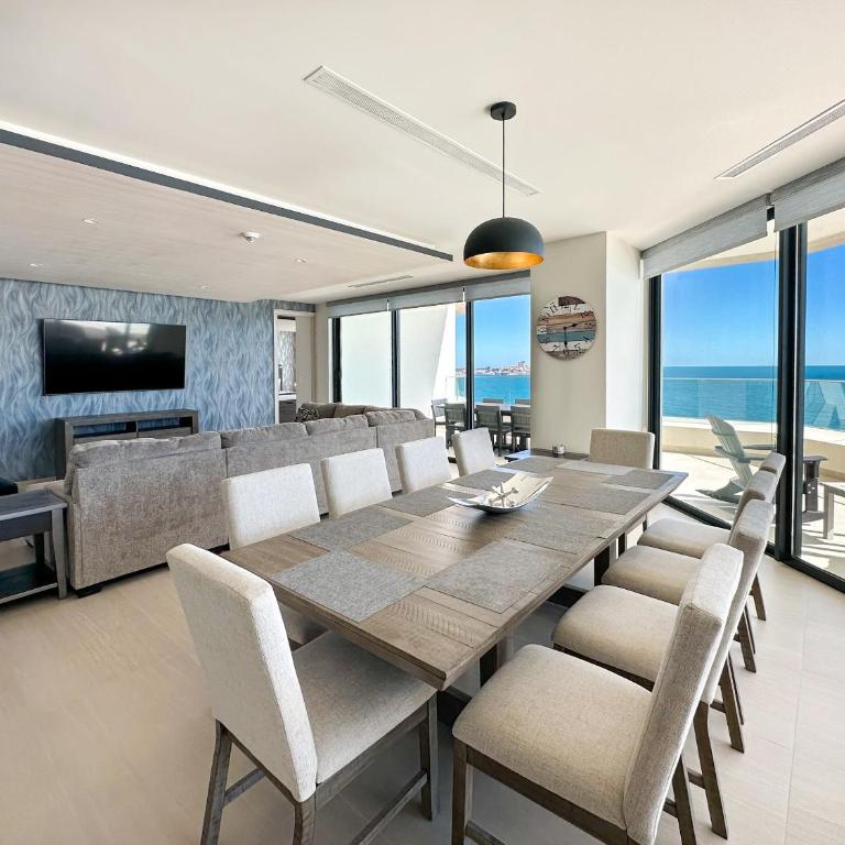 Brand New 6 Bedroom Penthouse #1010 - Apartamento - 9