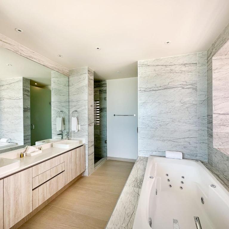 Brand New 6 Bedroom Penthouse #1010 - Apartamento - 22